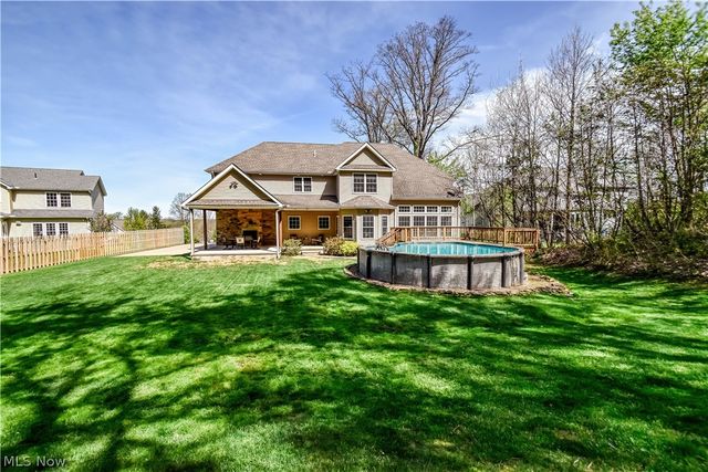 8075 Rainbow Drive, Concord Twp, OH 44077