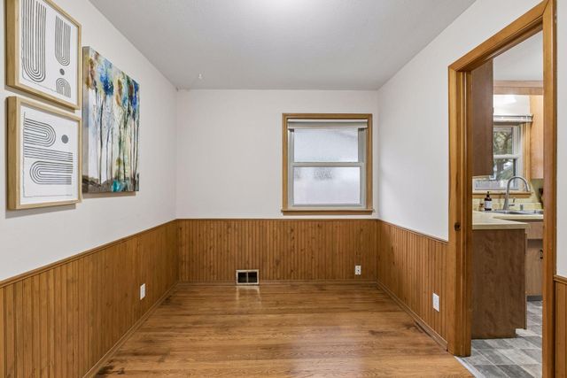 5210 52nd Avenue N, Crystal, MN 55429