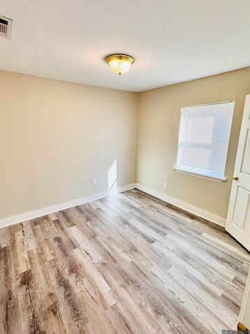1216 N 44th St, Baton Rouge, LA 70805