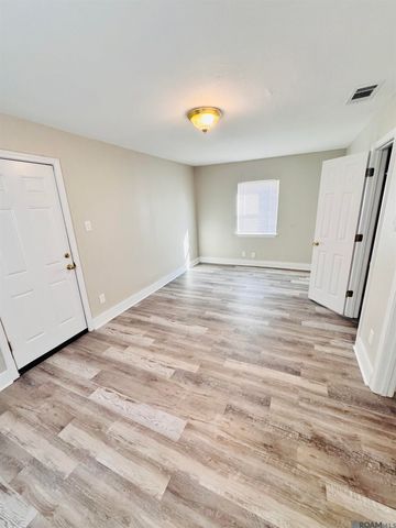 1216 N 44th St, Baton Rouge, LA 70805