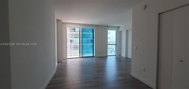 1100 S MIAMI AV 1705, Miami, FL 33130