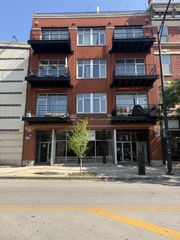 1344 W Madison Street 302, Chicago, IL 60607