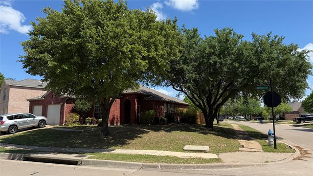 10502 Augusta Lane, Rowlett, TX 75089