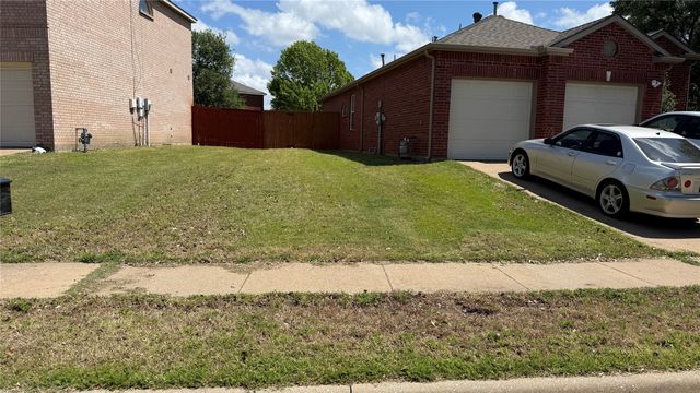 10502 Augusta Lane, Rowlett, TX 75089