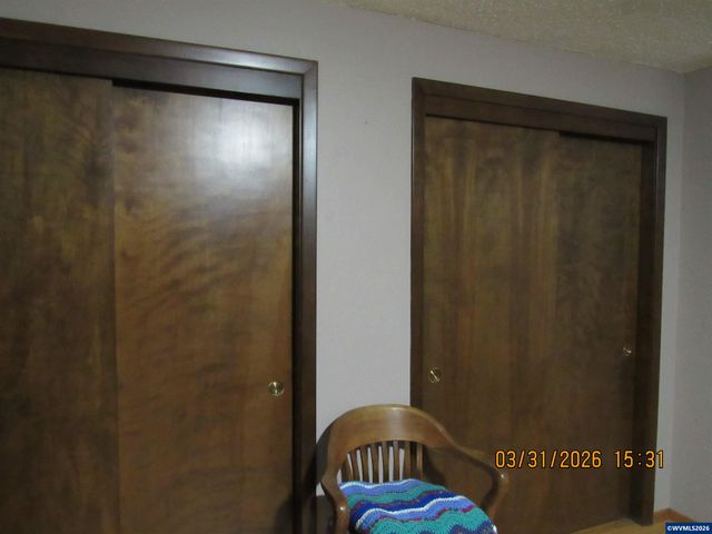 854 SW Swift Av, Mill City, OR 97360