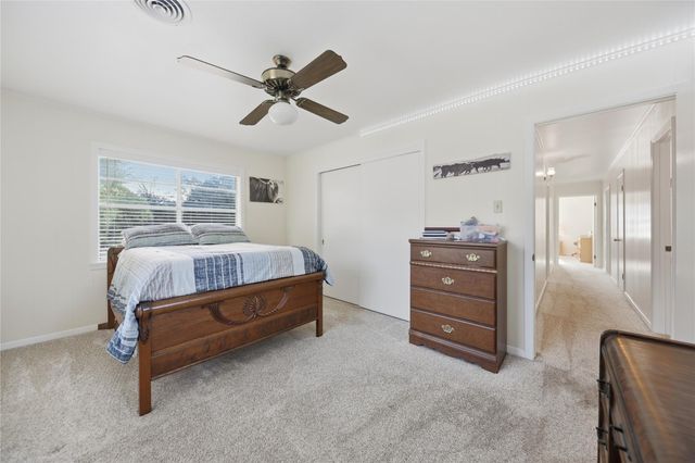 505 N Live Oak Street, Round Top, TX 78954