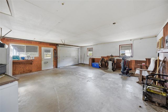 505 N Live Oak Street, Round Top, TX 78954