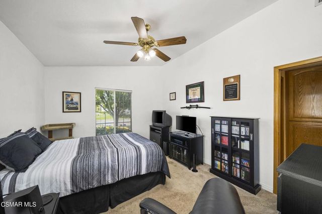 28450 Capano Bay Court, Menifee, CA 92584