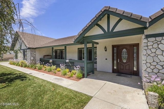 28450 Capano Bay Court, Menifee, CA 92584