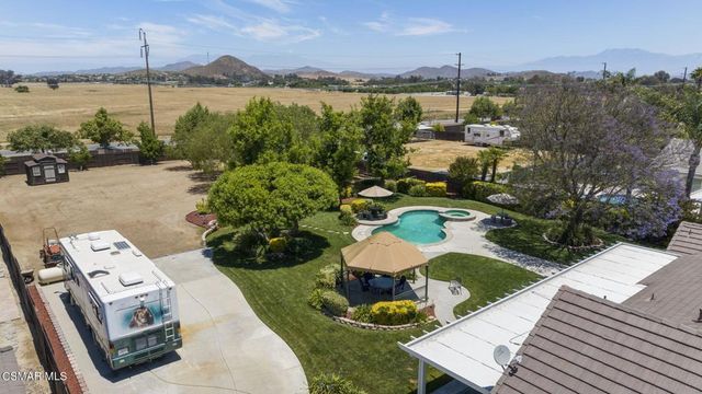 28450 Capano Bay Court, Menifee, CA 92584