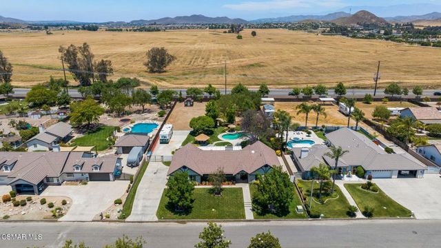 28450 Capano Bay Court, Menifee, CA 92584
