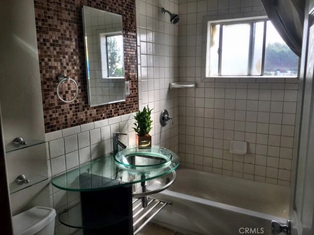 3977 Ramboz, City Terrace, CA 90063