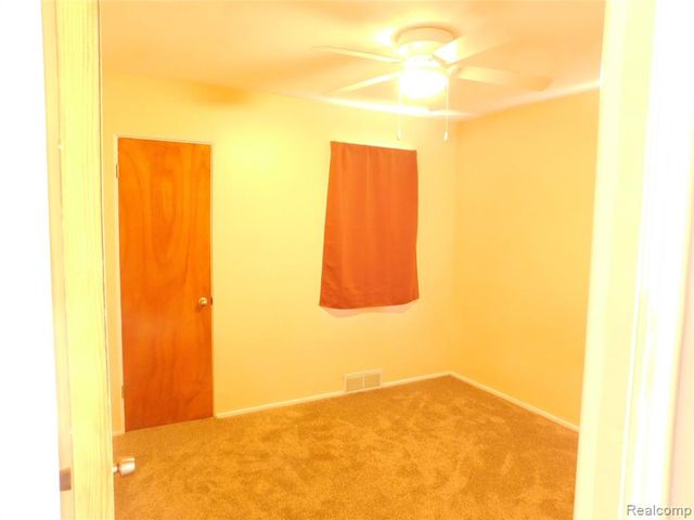 526 S Meade Street, Flint, MI 48503