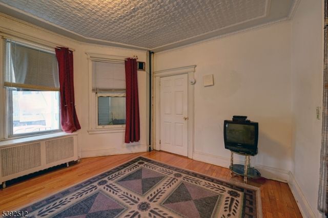 459 E 23rd St, Paterson City, NJ 07514