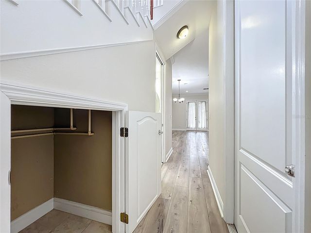 2806 E WASHINGTON STREET S, Orlando, FL 32803