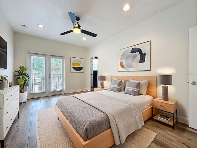 2806 E WASHINGTON STREET S, Orlando, FL 32803