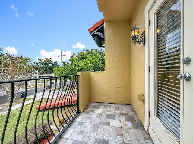 2806 E WASHINGTON STREET S, Orlando, FL 32803