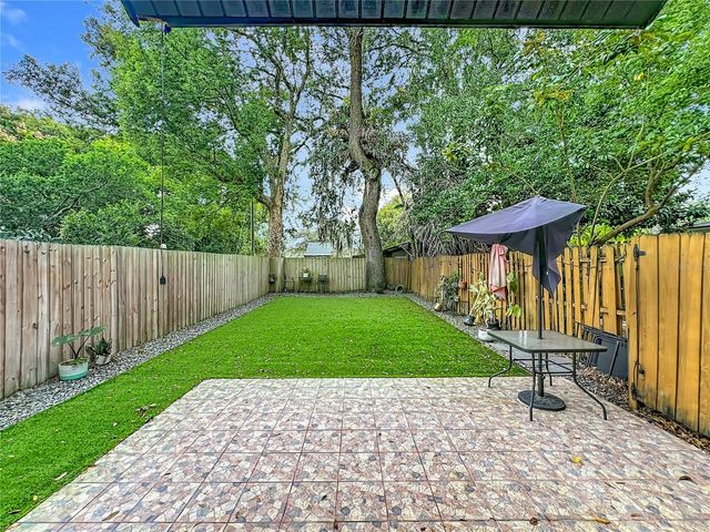 2806 E WASHINGTON STREET S, Orlando, FL 32803