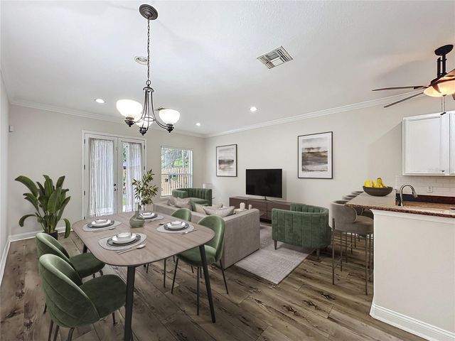 2806 E WASHINGTON STREET S, Orlando, FL 32803