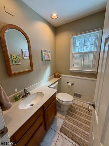 14 Fieldstone Ct, Randolph Twp., NJ 07869