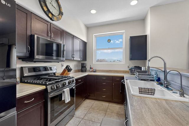 4644 Callejon Lechuza, Santa Fe, NM 87507