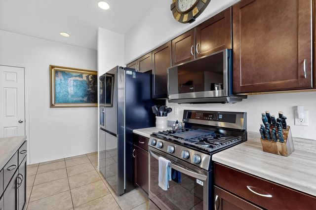 4644 Callejon Lechuza, Santa Fe, NM 87507