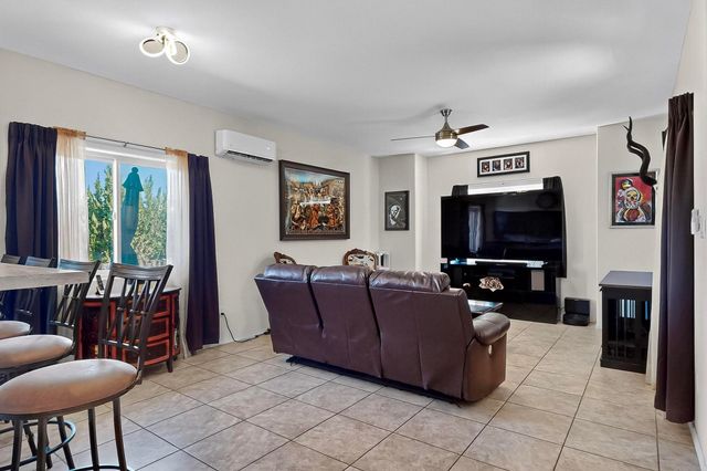 4644 Callejon Lechuza, Santa Fe, NM 87507