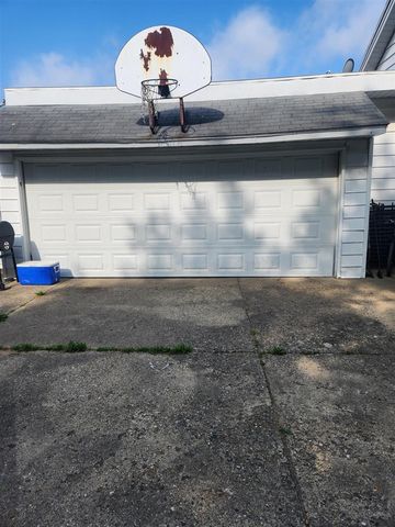 1453 Yeomans Street, Ionia, MI 48846