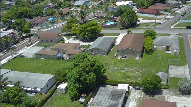 516 NW 4th Ave, Hallandale Beach, FL 33009