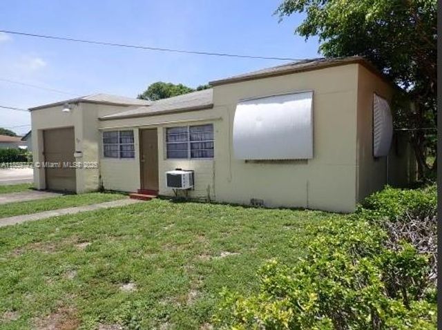 516 NW 4th Ave, Hallandale Beach, FL 33009