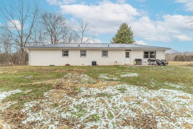 1651 Bill Smith Road, Martinsville, IN 46151