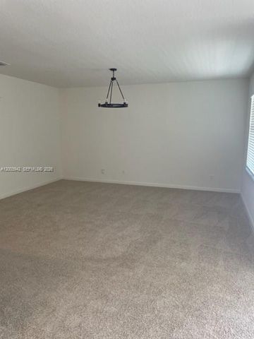 5517 Amusement Ave, Fort Pierce, FL 34947