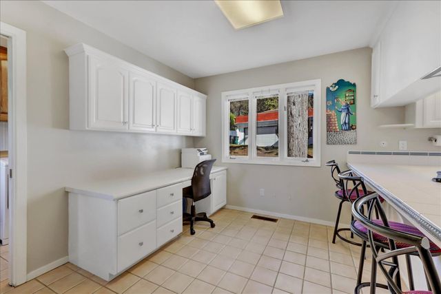17789 Jayhawk Dr, Penn Valley, CA 95946