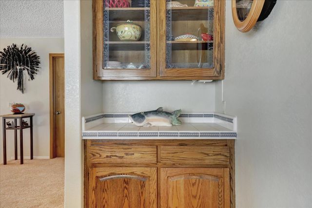 17789 Jayhawk Dr, Penn Valley, CA 95946