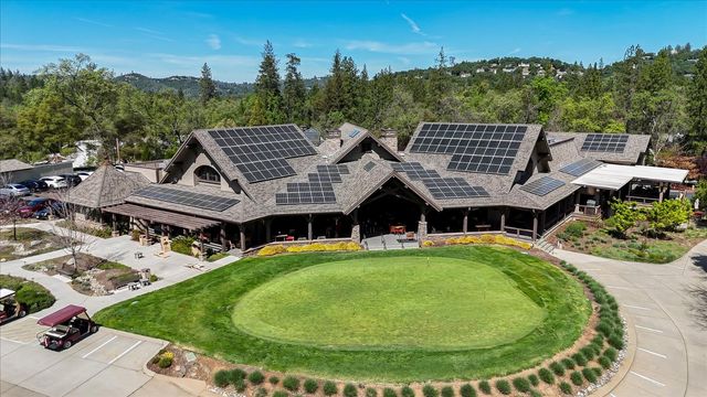 17789 Jayhawk Dr, Penn Valley, CA 95946