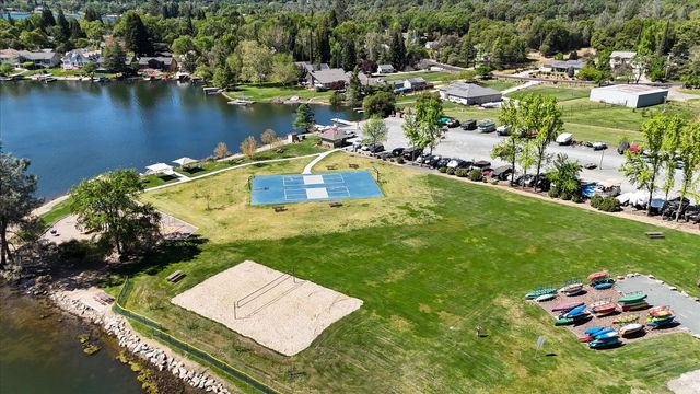 17789 Jayhawk Dr, Penn Valley, CA 95946