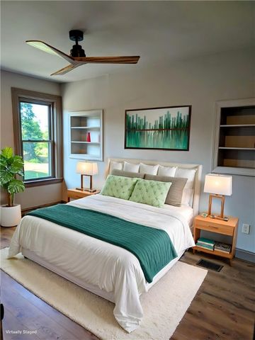 7121 Race St, Homewood Brushton, PA 15208