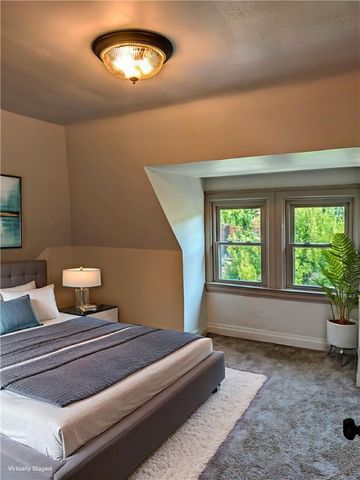 7121 Race St, Homewood Brushton, PA 15208