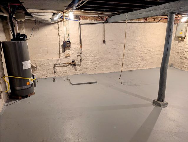 7121 Race St, Homewood Brushton, PA 15208