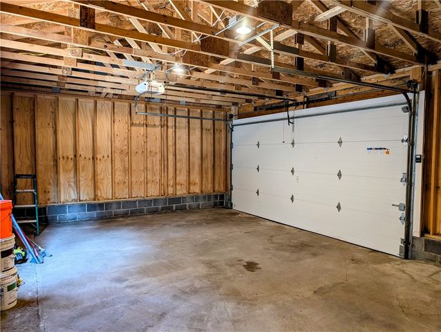 7121 Race St, Homewood Brushton, PA 15208