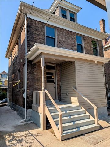 7121 Race St, Homewood Brushton, PA 15208