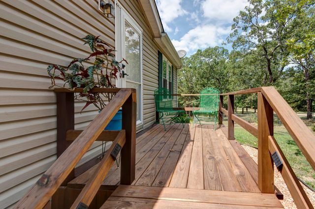 17868 Highway U, Hermitage, MO 65668