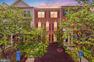 20223 EDISTO SQ, Ashburn, VA 20147