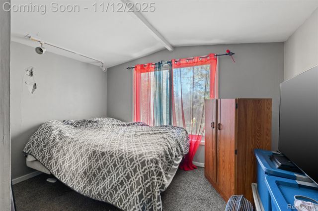 7705 Braile Street, Detroit, MI 48228