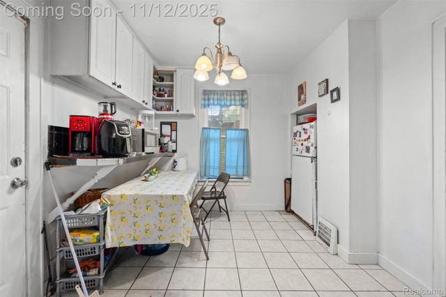 7705 Braile Street, Detroit, MI 48228