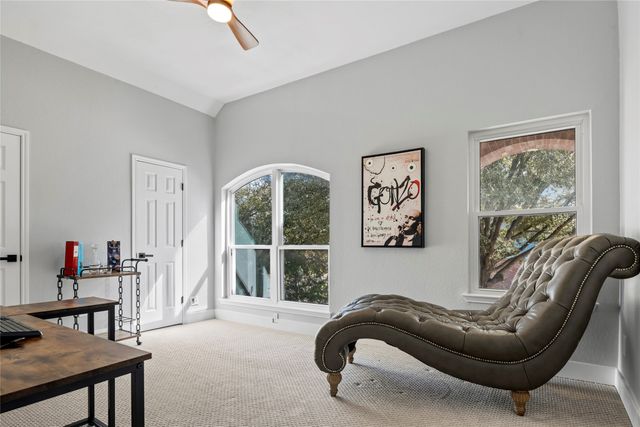 13713 Lost Spurs Road, Fort Worth, TX 76262