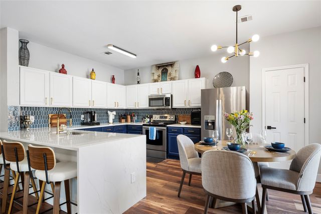 13713 Lost Spurs Road, Fort Worth, TX 76262