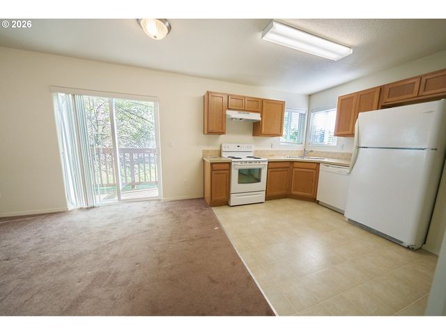 3317 Se 122ND Ave Se 9, Portland, OR 97236