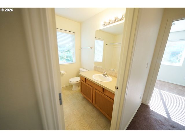 3317 Se 122ND Ave Se 9, Portland, OR 97236