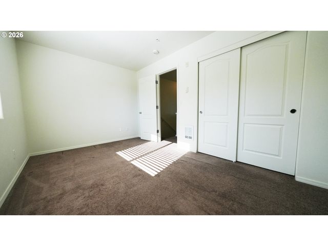3317 Se 122ND Ave Se 9, Portland, OR 97236